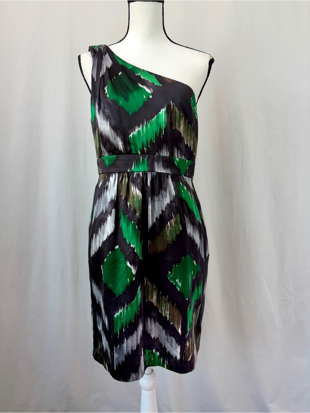 Tibi green black print cocktail dress 100% silk one-shoulder sz 6 evening party